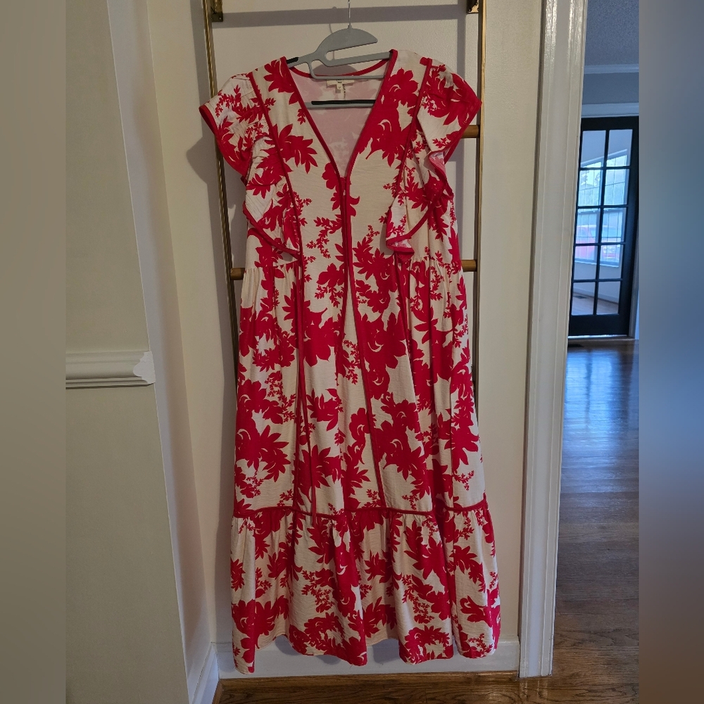 entro Red & White Floral Maxi Dress with V-Neck Ruffle Detail